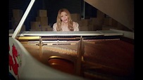 Shakira Acróstico Official Video