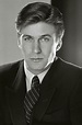 Celebrity Headshots From Before They Were Famous | Celebrity headshots ...