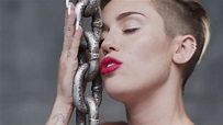 Miley Cyrus Wrecking Ball - YouTube
