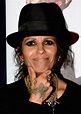 Why Linda Perry Won’t Be Watching Her Behind The Music Tonight—But You ...