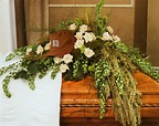 Flowers For Men's Funeral / Manly stand | Funeral flowers, Sympathy ...