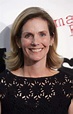 Julie Hagerty - Biography, Height & Life Story | Super Stars Bio