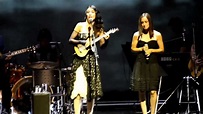 Marisa Monte con Julieta Venegas en Buenos Aires - Ilusión - YouTube