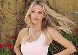 Morgan Stewart Is Pregnant And Gorgeous In Cardigan Dress — See The ...