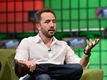 Drew Houston started building Dropbox on a bus - Business Insider