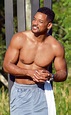 Shirtless Will Smith Shows Off Six-Pack Abs and Buff Arms on Island ...