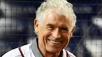 D.C. sports legend John Riggins fires up crowd before Nats-Dodgers Game 5