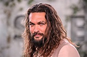 Jason Momoa Continues His Love Affair With the Color Pink | Vanity Fair