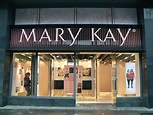 Mary Kay Cosmetics - Retail Beauty Centre, China on Behance