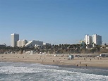 File:Santa Monica Beach seen from the pier.JPG - Wikipedia