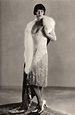 Flapper Icon and Sex Symbol: Gorgeous Photos of Louise Brooks in the ...