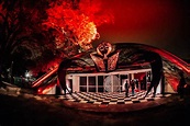 Exposição do Tim Burton na Oca exibe monstros do cineasta - 06/05/2022 ...