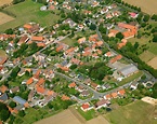Ohlendorf von oben - Dorfkern am Feldrand in Ohlendorf im Bundesland ...