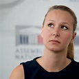 Marion Maréchal-Le Pen contre le "remboursement intégral" de l'IVG