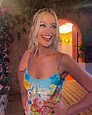 Laura Whitmore stuns in floral jumpsuit for Love Island finale - VIP ...