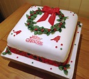 Holly Wreath Cake — Christmas | Christmas themed cake, Christmas cake ...