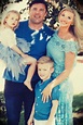 Rare Pics Of Chael Sonnen With His Wife & Children – Law Of The Fist