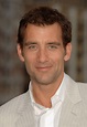 Clive Owen photo gallery - high quality pics of Clive Owen | ThePlace