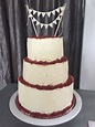 Wedding cake red velvet with cream cheese frosting (met afbeeldingen ...