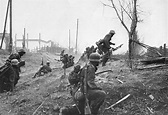 The bloody battles of The Eastern Front through photographs, 1942-1943 ...