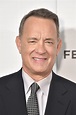 Tom Hanks’s Coronavirus Updates Are an Oasis of Calm | Vogue