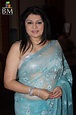 Kiran Juneja Hot in Saree | Veethi
