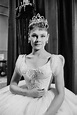 Young Judi Dench: Life Story and Gorgeous Photos of One of the Most ...