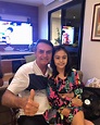 Bolsonaro vai à praia em base naval ao lado da filha Laura