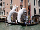 Lorenzo Quinn ha salvato la Biennale | the Submarine