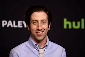 'The Big Bang Theory' Star Simon Helberg's Dad Is a Famous Actor Too