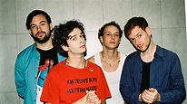 The 1975: De ser "la peor banda del año" a tener el "mejor disco del ...