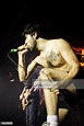 Photo of George PETTIT and ALEXISONFIRE; George Pettit at the... ニュース写真 ...