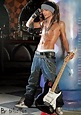 Tom Kaulitz | Celebridades masculinas bonitas, Garotos sensuais ...