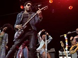 A Lenny Kravitz se le rompió el pantalón en un concierto | Actualidad ...