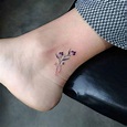 Pequeños tatuajes en el tobillo para mujer delicados 2019