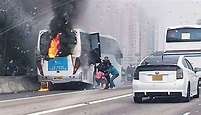 旅巴屯門公路自焚 40人急疏散 - 晴報 - 港聞 - 新聞頭條 - D160412