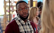 New Girl clip: Winston goes undercover | EW.com