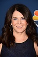 Lauren Graham to Star as Late-Night TV Host in NBC Comedy – The ...