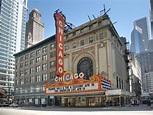File:Chicago Theatre blend.jpg - Wikipedia