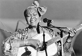 Odetta Holmes dies at 77; folk singer championed black history, civil ...