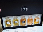 CHANEL N°5 N°19 Coco Mademoiselle & Allure Miniature Perfume Gift Set ...