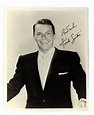 Fotografia de Frank Sinatra, com autógrafo fac-símile d