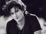 orlando bloom in young age photo - windows 10 Wallpapers