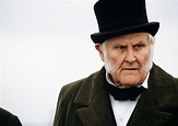 Peter Vaughan, venerated character actor of British stage, TV and film, dies at 93 - The ...