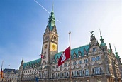 Rathaus in Hamburg, Deutschland | Franks Travelbox