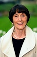 EastEnders star June Brown age, early life, movies and TV shows ...