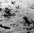 Midway 1942: „Schwarze Körper flogen genau auf mich zu. Bomben!“ - WELT