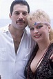 Freddie Mercury and Barbara Valentin | Freddie mercury, Queen freddie ...
