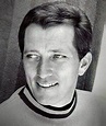 File:Andy Williams 1967 cropped.jpg - Wikimedia Commons