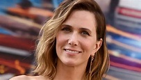 Kristen Wiig Eyebrows, Face Surgery, Net Worth, Husband, Wikipedia and ...